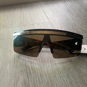 otra coletta tortoise brown gold detail oversized shield statement sunglasses